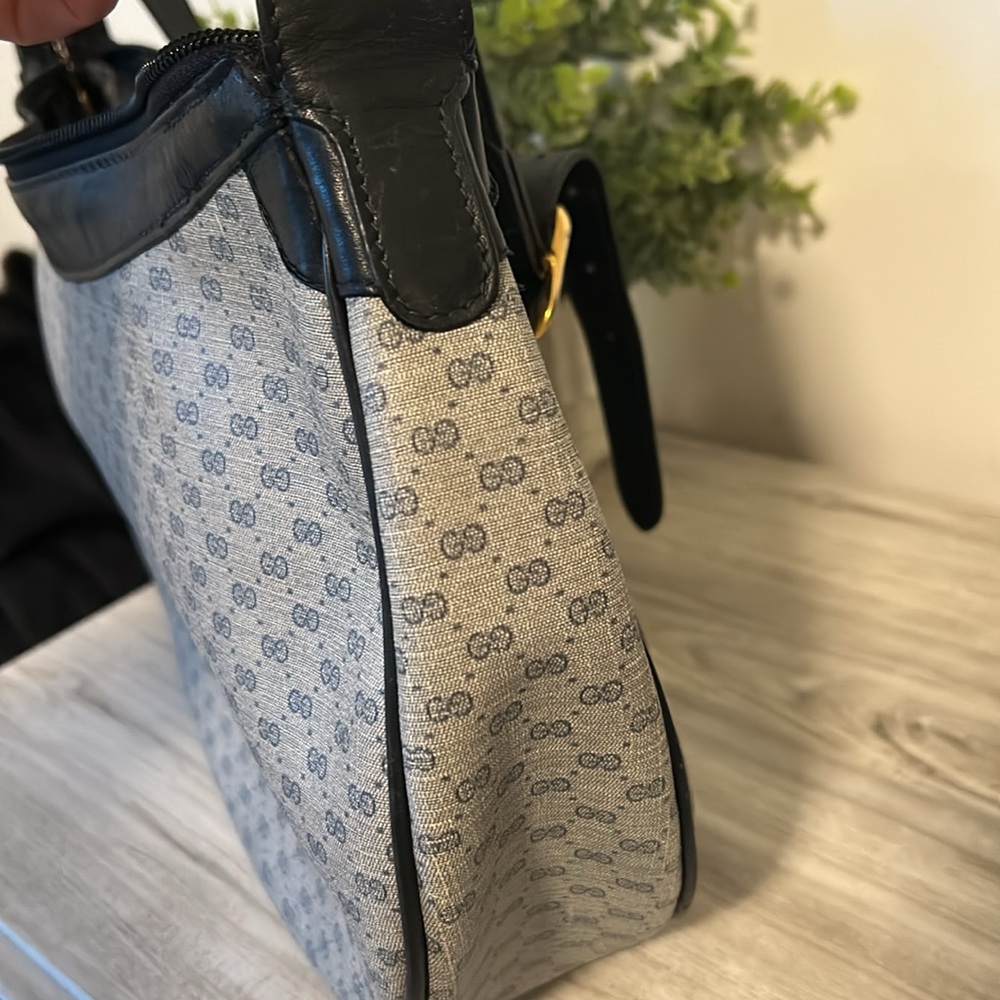 GUCCI Vintage Hobo monogram canvas bag EUC - Picture 14 of 16